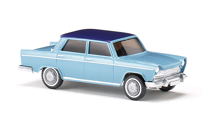 009003 Fiat 1800 pastel coloured with night blue roof