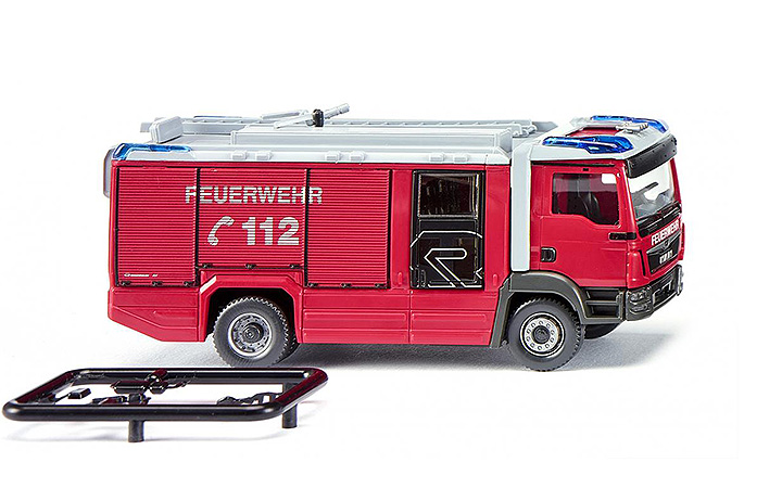 Wiking/B-LO 061246 Fire brigade Rosenbauer AT LF( (MAN TGM Euro 6)
