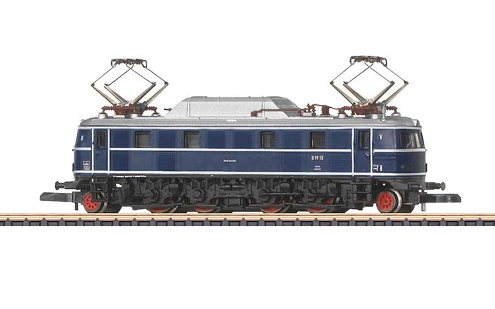 maerklin/N 88085 dC@֎ E19 museum locomotive ZQ-W