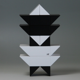 lt Naef |e E Ponte black-white