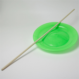 Mister Babache ミスターババッシュ社 スピニングプレートセット 黄緑 木のおもちゃ がりとん Galiton Mister Babache ミスターババッシュ社 スピニングプレートセット 黄緑 木のおもちゃ がりとん Galiton