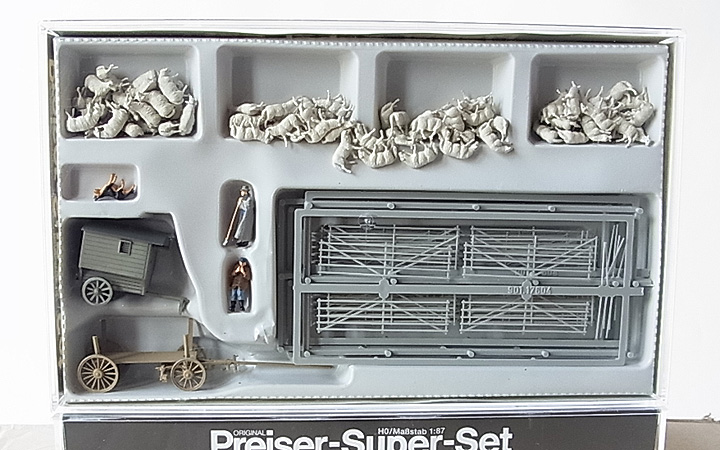 お買い得モデル 13003 Preiser/プライザー HO 羊飼いミニチュアフィギュア 1/87 鉄道模型
